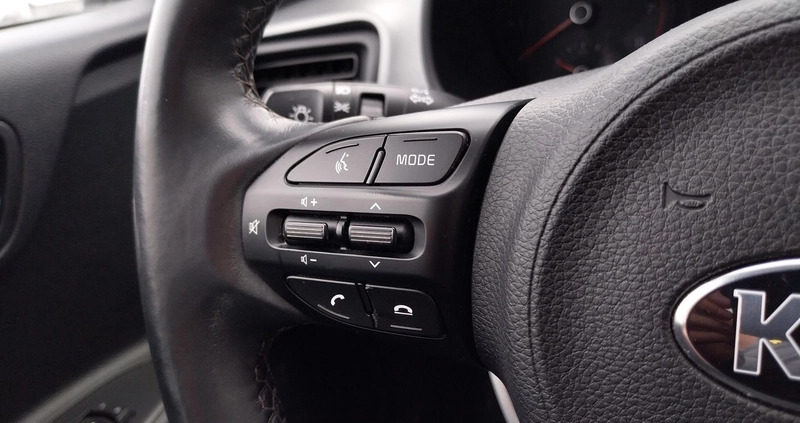 Kia Stonic cena 74800 przebieg: 28900, rok produkcji 2021 z Jasień małe 379